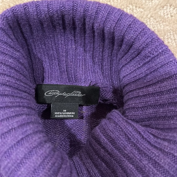 Christopher Fisher crop cashmere turtleneck sweater. - Picture 3 of 3